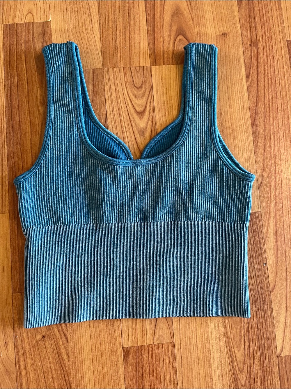 Teal Ribbed Ruched Crop Tank - Picture 4 of 4